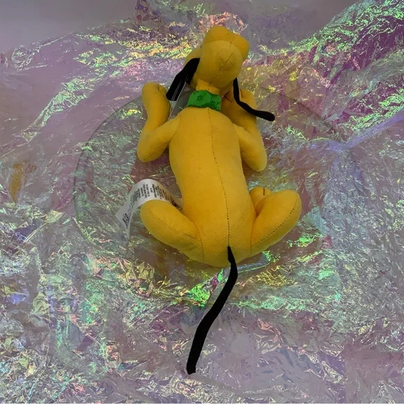 New Disney Parks Pluto Crafted Vintage 11 inch Retro toy Plush - Picture 3 of 3